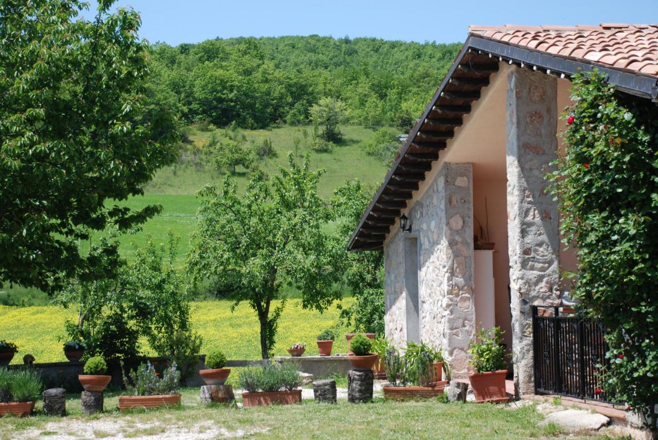 Casale La Torretta Acomodação com café da manhã Nórcia Exterior foto